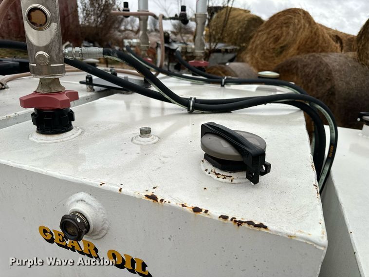 image for item DO2212 Shop built  lube trailer