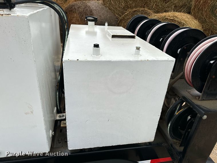 image for item DO2212 Shop built  lube trailer