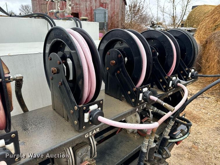 image for item DO2212 Shop built  lube trailer