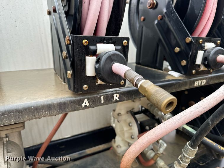 image for item DO2212 Shop built  lube trailer