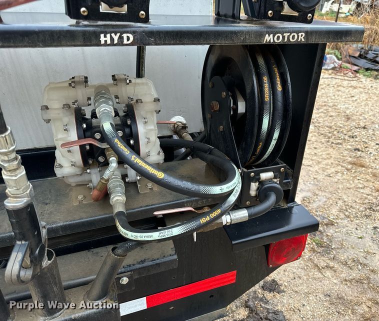 image for item DO2212 Shop built  lube trailer