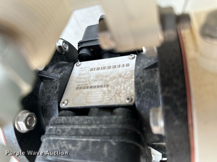 image for item DO2212 Shop built  lube trailer