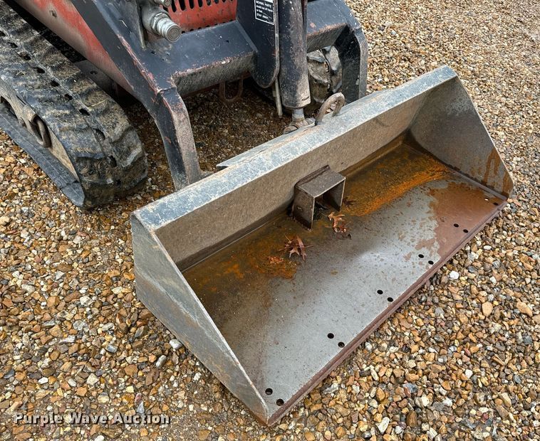 image for item DO2215 2007 Ditch Witch SK650  compact utility loader