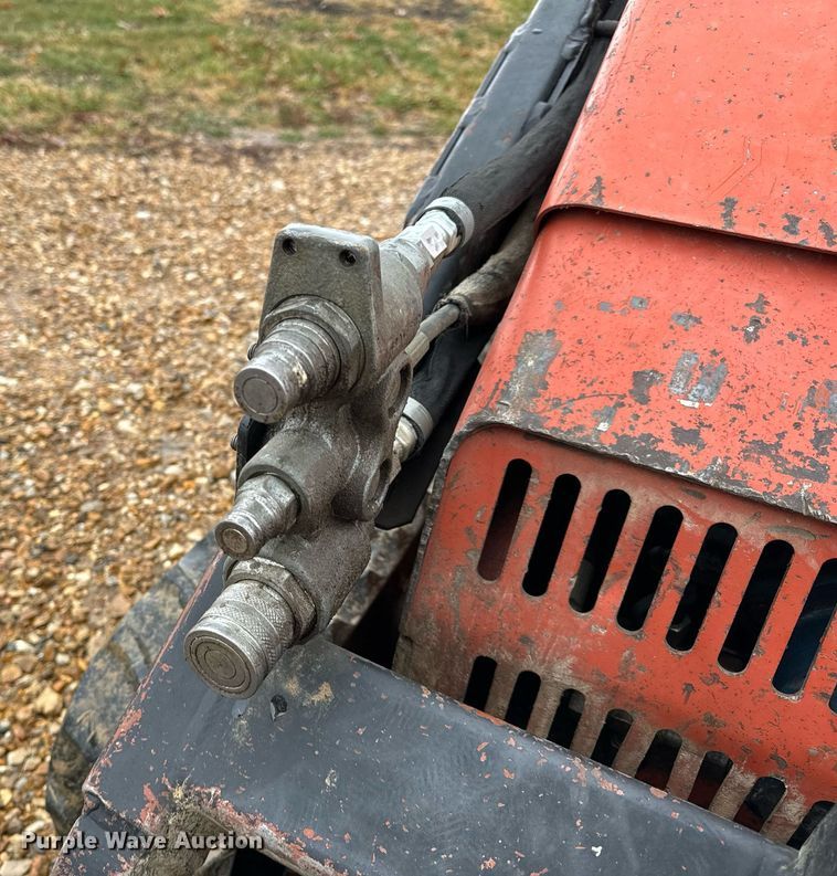 image for item DO2215 2007 Ditch Witch SK650  compact utility loader