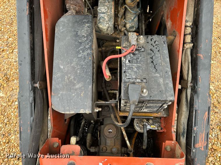 image for item DO2215 2007 Ditch Witch SK650  compact utility loader