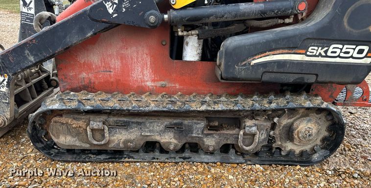 image for item DO2215 2007 Ditch Witch SK650  compact utility loader