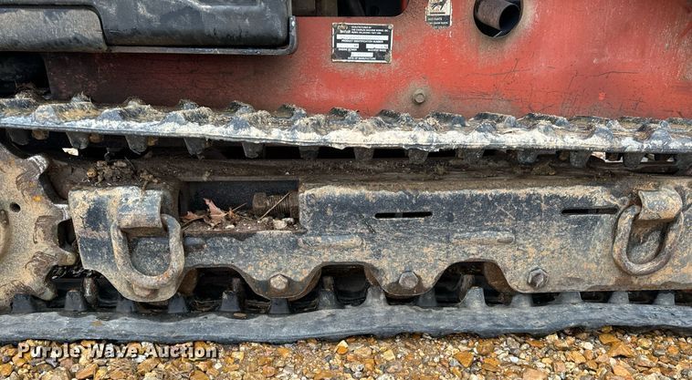 image for item DO2215 2007 Ditch Witch SK650  compact utility loader