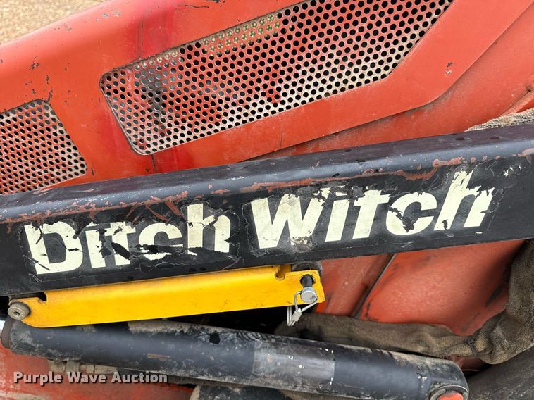 image for item DO2215 2007 Ditch Witch SK650  compact utility loader