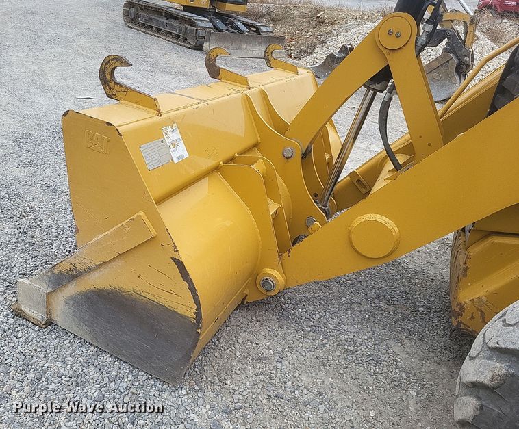 image for item DO4715 2018 Caterpillar 420F2  backhoe