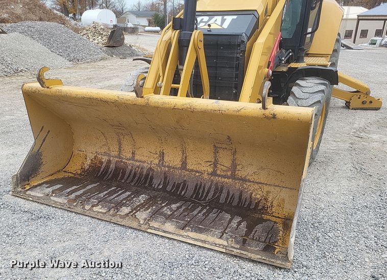 image for item DO4715 2018 Caterpillar 420F2  backhoe