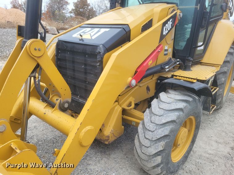 image for item DO4715 2018 Caterpillar 420F2  backhoe