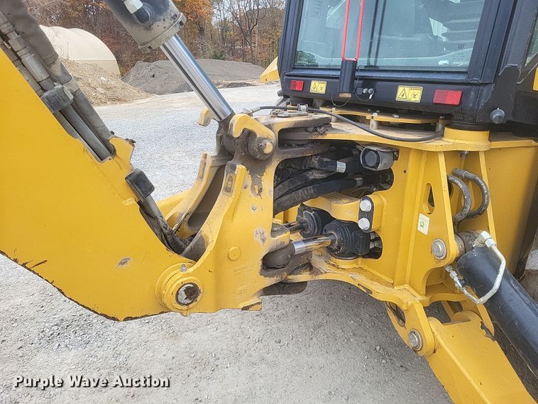 image for item DO4715 2018 Caterpillar 420F2  backhoe