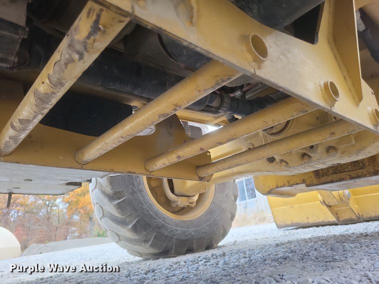 image for item DO4715 2018 Caterpillar 420F2  backhoe