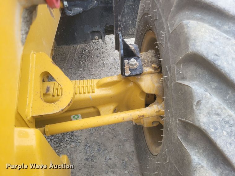 image for item DO4715 2018 Caterpillar 420F2  backhoe