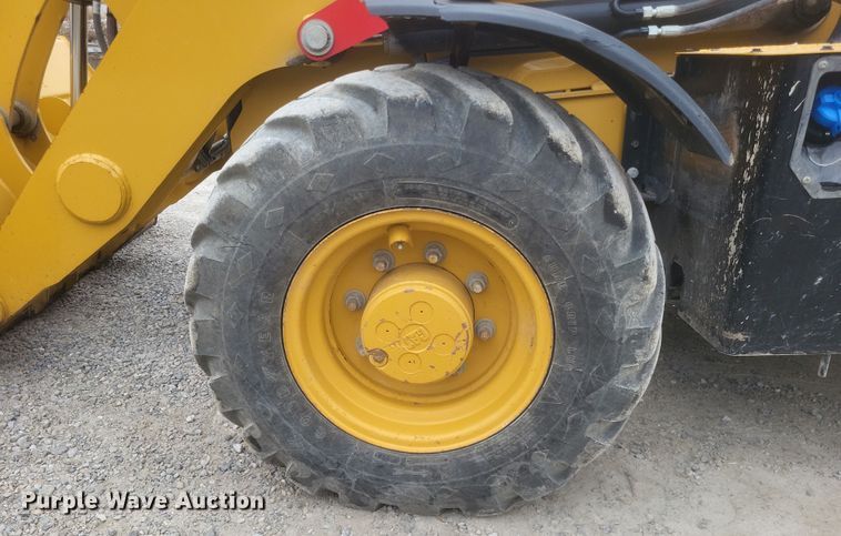 image for item DO4715 2018 Caterpillar 420F2  backhoe