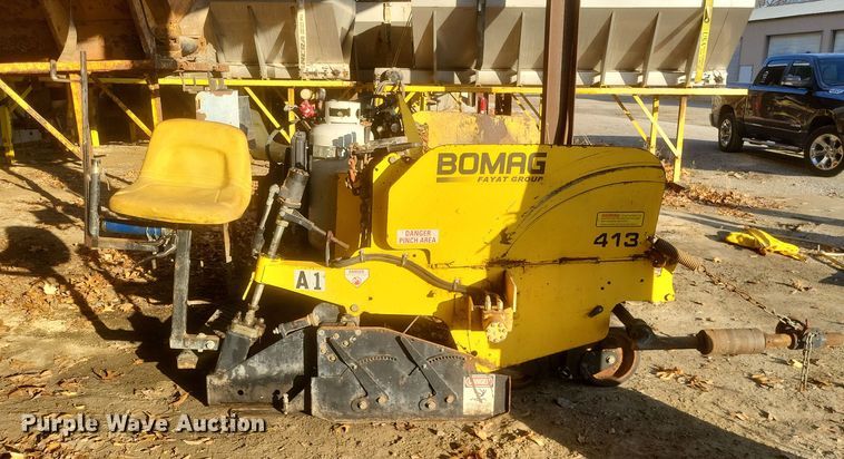 image for item DO4774 Bomag 413  paver
