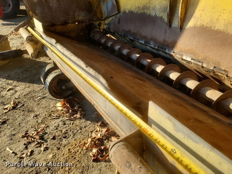 image for item DO4774 Bomag 413  paver