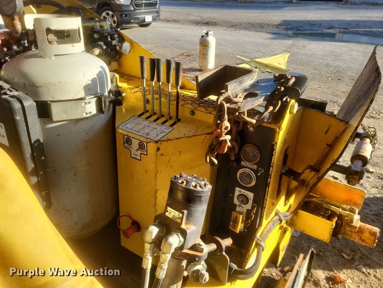 image for item DO4774 Bomag 413  paver