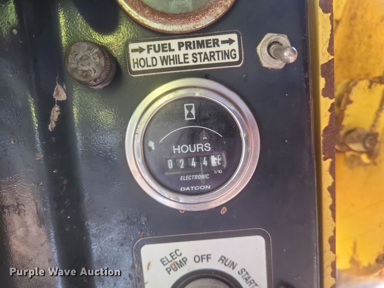 image for item DO4774 Bomag 413  paver