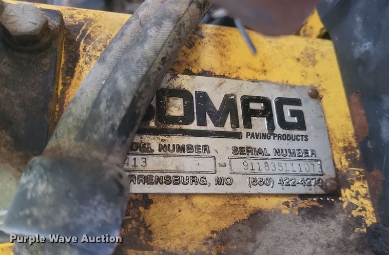 image for item DO4774 Bomag 413  paver