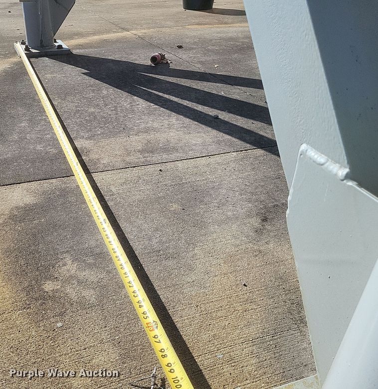 image for item DO4775 Boss Tank  concrete silo