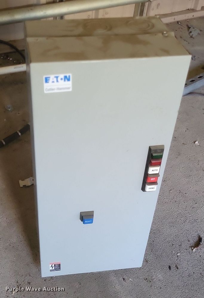 image for item DO4775 Boss Tank  concrete silo