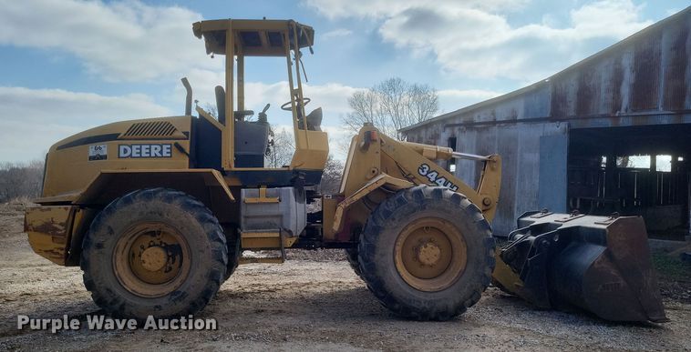 image for item DO4781 1998 John Deere 344H  wheel loader