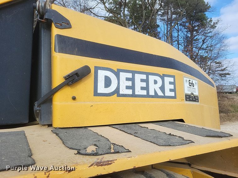 image for item DO4781 1998 John Deere 344H  wheel loader