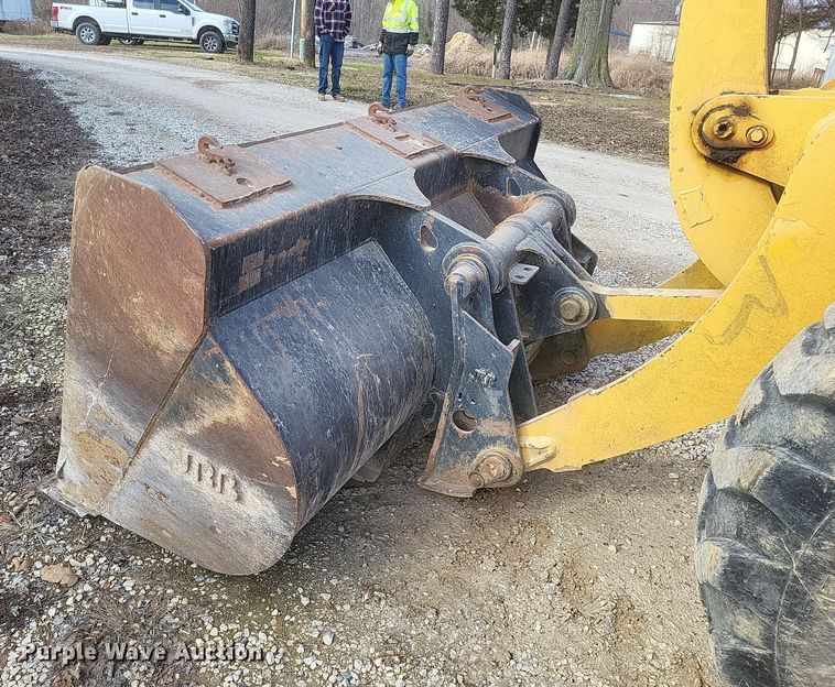 image for item DO4781 1998 John Deere 344H  wheel loader