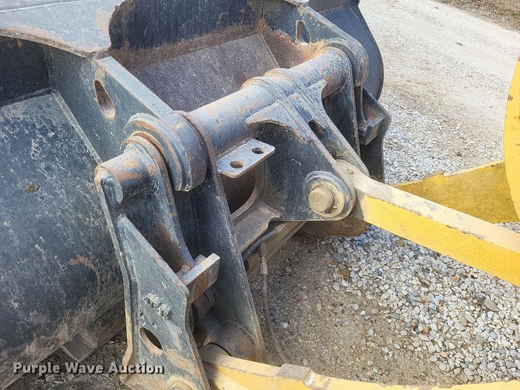 image for item DO4781 1998 John Deere 344H  wheel loader