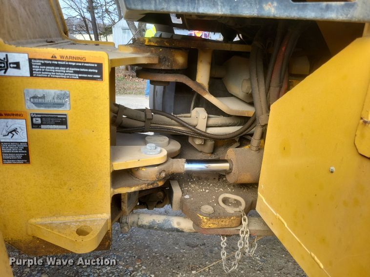 image for item DO4781 1998 John Deere 344H  wheel loader