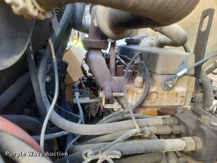 image for item DO4781 1998 John Deere 344H  wheel loader