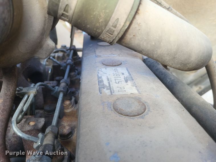 image for item DO4781 1998 John Deere 344H  wheel loader