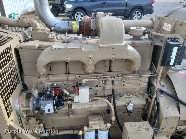 image for item DO4782 Cummins  generator