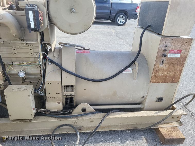 image for item DO4782 Cummins  generator