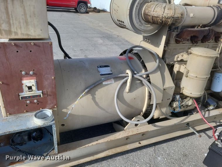image for item DO4782 Cummins  generator