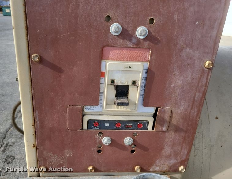 image for item DO4782 Cummins  generator