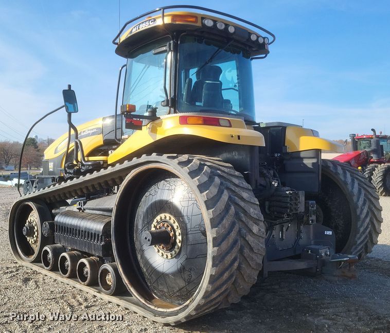 image for item DO4784 2012 Challenger MT865C  tractor