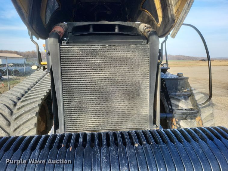 image for item DO4784 2012 Challenger MT865C  tractor