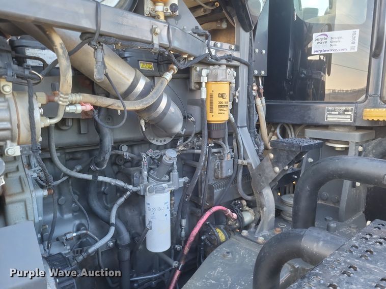 image for item DO4784 2012 Challenger MT865C  tractor