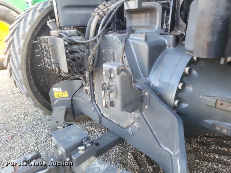 image for item DO4784 2012 Challenger MT865C  tractor