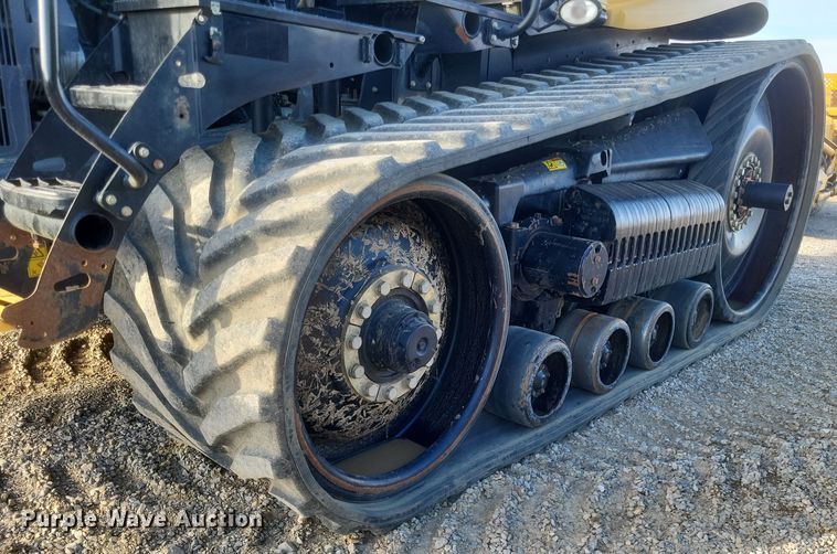 image for item DO4784 2012 Challenger MT865C  tractor