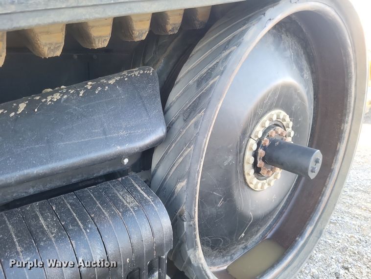 image for item DO4784 2012 Challenger MT865C  tractor