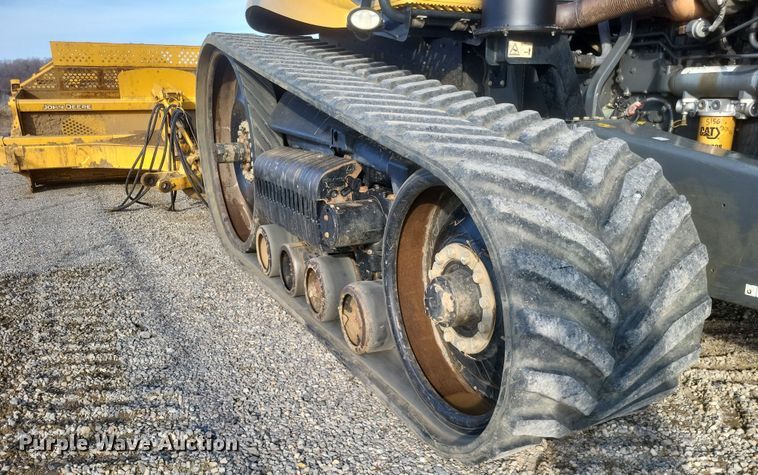 image for item DO4784 2012 Challenger MT865C  tractor