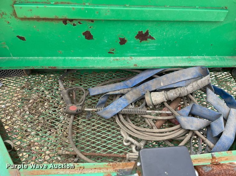 image for item DP0240 2012 Ditch Witch FX30  vacuum excavator