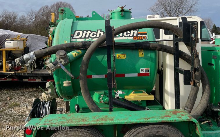 image for item DP0240 2012 Ditch Witch FX30  vacuum excavator