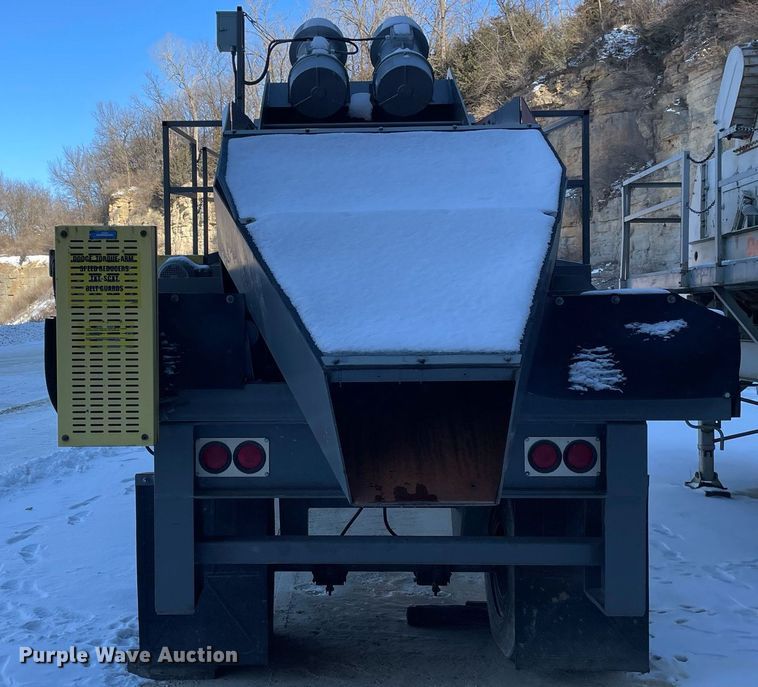 image for item DP0242 2008 Inertia 05169900  screening plant