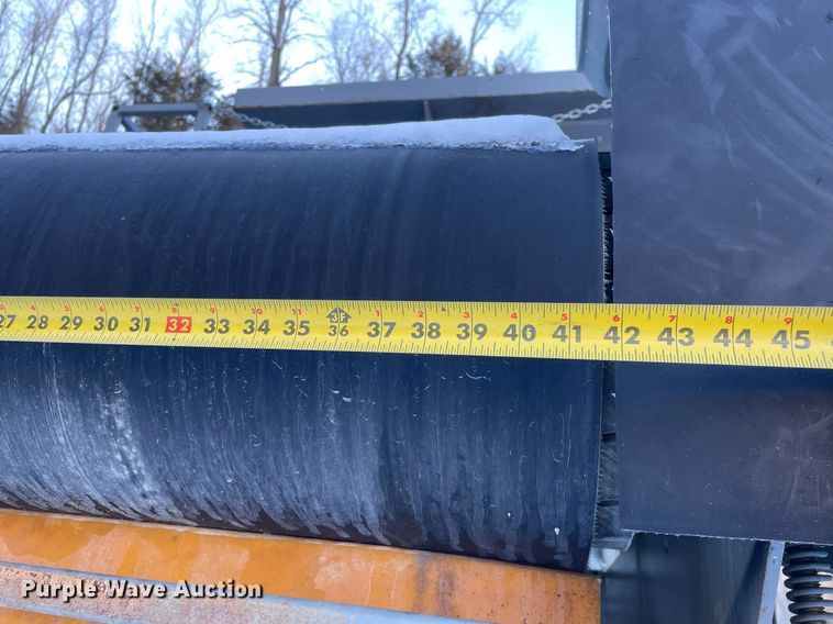 image for item DP0242 2008 Inertia 05169900  screening plant