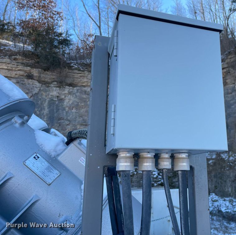 image for item DP0242 2008 Inertia 05169900  screening plant