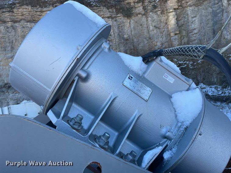 image for item DP0242 2008 Inertia 05169900  screening plant